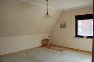 2-Familienwohnhaus mit Potenzial, schöne Wohnlage, zu verkaufen! – Cheruskerstraße 26, 33100 Kernstadt, Paderborn – Vorschaubild 16