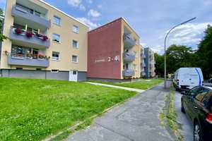 3,5-Zimmer-Wohnung mit einem sonnigen Balkon. – Kiepeweg 2, 44357 Dortmund – Vorschaubild 1