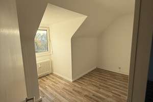 40qm - 2-ZKB | Wiesbaden-Biebrich | renoviert und neue Küche – Mainstraße 19, 65203 Biebrich, Wiesbaden – Vorschaubild 3