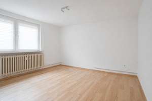 Beste Lage Kaiserallee - Außergewöhnliche 5-Zimmer-Wohnung  mit Haus-Charakter – Kaiserallee 31a, 23570 Travemünde, Lübeck – Vorschaubild 12
