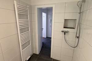 Bilk: kleines Hofhaus mit neuem Bad - wohnen mal anders – Witzelstraße 0, 40225 Bilk, Düsseldorf – Vorschaubild 9