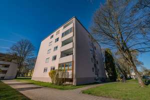 Attraktive Kapitalanlage: 2-Zimmer-Wohnung mit Loggia, EKB - sofortiger Bezug möglich