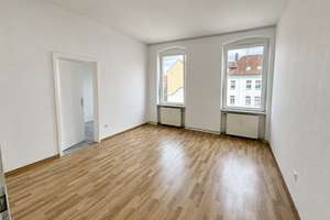 3-Zimmer-Altbauwohnung mit Potenzial – leerstehend & sofort verfügbar – Die vollständige Adresse der Immobilie erhältst du vom Anbieter., 38118 Westliches Ringgebiet, Braunschweig – Vorschaubild 3