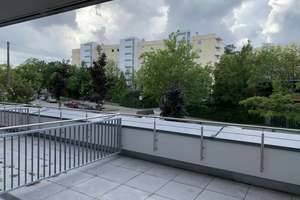 Exklusive, neuwertige 1-Zimmer-Wohnung mit Balkon und EBK in Regensburg – Klenzestraße 27, 93051 Kumpfmühl-Ziegetsdorf-Neuprüll, Regensburg – Vorschaubild 7
