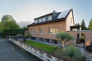 Freistehendes Einfamilienhaus mit Garten und Pool in Wuppertal-Langerfeld – Inselstraße 39, 42389 Langerfeld-Beyenburg, Wuppertal – Vorschaubild 1