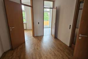 Frisch Renovierte 2 Raum Wohnung mit guten Verkehrsanbindung in Stadfeld Ost – 39108 Stadtfeld Ost, Magdeburg – Vorschaubild 3