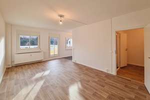 Kein Treppensteigen! 3-Zimmer-Wohnung im 1. OG - wir renovieren!