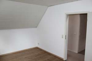 Einfamilienhaus mit Garage und kleinem Bachlauf ! – Uhlrather Straße 18, 53721 Siegburg – Vorschaubild 15