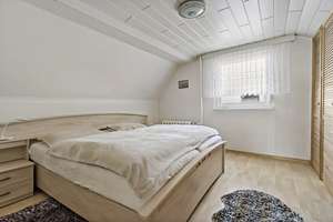 Auf der Suche nach den eigenen 4 Wänden?
Saniertes Einfamilienhaus mit Nebengelass in Osendorf – Die vollständige Adresse der Immobilie erhältst du vom Anbieter., 6132 Radewell/Osendorf, Halle (Saale) – Vorschaubild 10