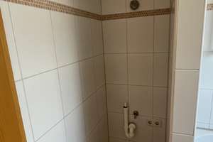 Exklusive und energiearme 3 Raum DG-Whg. auf 42 qm für eine Person - geringe Warmmiete – Horster Strasse 376, 45899 Beckhausen, Gelsenkirchen – Vorschaubild 4
