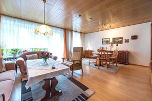 Modernisierungsbedürftiges Reihenmittelhaus in Eversten – Die vollständige Adresse der Immobilie erhältst du vom Anbieter., 26131 Eversten, Oldenburg (Oldenburg) – Vorschaubild 2