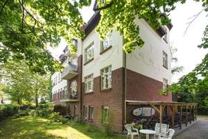 Wohnen mit Stil: 4-Zimmer-Gründerzeitaltbau mit Stuck  und Südbalkon – Ringstraße 50, 12205 Lichterfelde, Berlin – Vorschaubild 90