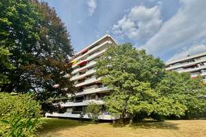 Renovierungschance in Düsseldorf-Lörick: 2-Zimmer-Wohnung mit perfektem Grundriss und TG-Stellplatz