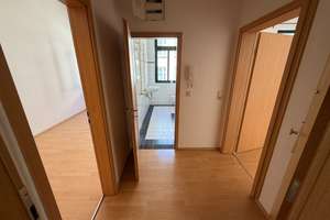 Altbau trifft Citylage – helle 2-Raum-Wohnung – Die vollständige Adresse der Immobilie erhältst du vom Anbieter., 18057 Kröpeliner-Tor-Vorstadt, Rostock – Vorschaubild 3