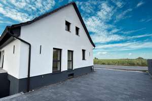 Exklusiv kernsaniert: Freistehendes Einfamilienhaus auf 1.800 m² Grundstück | PV & 8 Stellplätze – 44329 Lanstrop, Dortmund – Vorschaubild 6