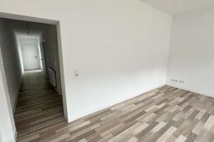 * mit BALKON * renovierte 1 ZIMMER WOHNUNG * Bahnhof Burbach wenige Gehminuten entfernt – Die vollständige Adresse der Immobilie erhältst du vom Anbieter., 66115 Burbach, Saarbrücken – Vorschaubild 19