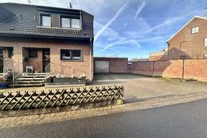 ***Entspannt leben in Lüttelforst-Schöne DHH mit kleinem Garten und großer Garage*** – Die vollständige Adresse der Immobilie erhältst du vom Anbieter., 41366 Schwalmtal – Vorschaubild 1