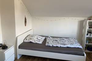 Schöne zwei Zimmer Wohnung in Regensburg, Kasernenviertel – Erikaweg 7, 93053 Kasernenviertel, Regensburg – Vorschaubild 2