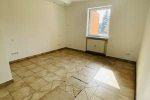 Schöne 4-Zimmerwohnung im Dachgeschoss ohne Dachschräge mit Blick ins Grüne! Sofort verfügbar! – Die vollständige Adresse der Immobilie erhältst du vom Anbieter., 84048 Mainburg – Vorschaubild 13