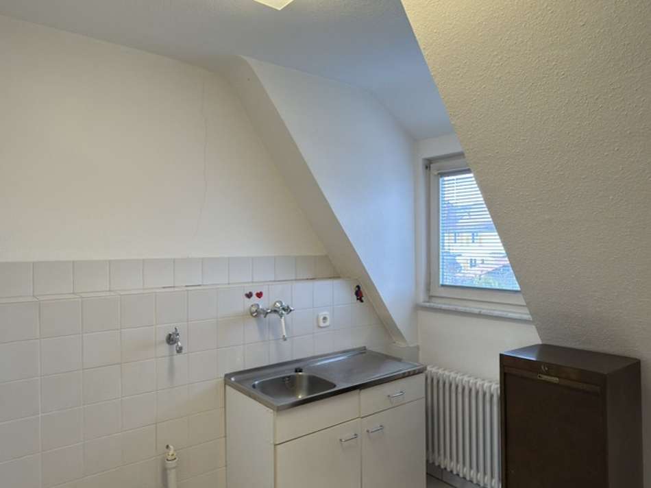 Waschküche mit Anschlüssen