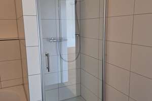 Einziehen und wohlfühlen - Dachausbau in ruhiger Lage - Sofort bezugsfrei – Kuckhoffstraße 68, 13156 Niederschönhausen, Berlin – Vorschaubild 9