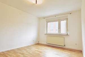 Renovierte und citynahe 3-Zimmer-Wohnung in Nürnberg Gibitzenhof – Die vollständige Adresse der Immobilie erhältst du vom Anbieter., 90443 Steinbühl, Nürnberg – Vorschaubild 4