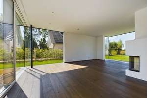 Exklusives Einfamilienhaus mit Designanspruch, großzügigem Garten und hochwertiger Ausstattung – Die vollständige Adresse der Immobilie erhältst du vom Anbieter., 81929 Johanneskirchen, München – Vorschaubild 4