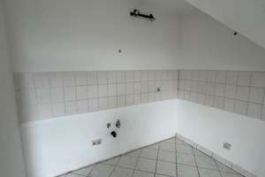 NUR MIT WOHNBERECHTIGUNGSSCHEIN ! 2 - Zimmer Dachgeschosswohnung mit Dachterrasse! – Prußweg 27, 30165 Hainholz, Hannover – Vorschaubild 6