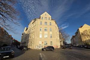 Charmante 4-Raumwohnung mit Aufzug und Balkon – Die vollständige Adresse der Immobilie erhältst du vom Anbieter., 4349 Schönefeld-Abtnaundorf, Leipzig – Vorschaubild 3
