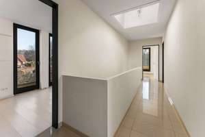 Architektur trifft Freiheit – Bauhausvilla mit Seezugang und Wellnessbereich – Die vollständige Adresse der Immobilie erhältst du vom Anbieter., 26135 Drielake, Oldenburg (Oldenburg) – Vorschaubild 17