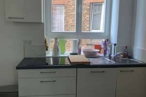 Komplett sanierte 3,5 ZKB mit Balkon und original Dielenböden und Wohnküche in stilvollem Altbau! – Die vollständige Adresse der Immobilie erhältst du vom Anbieter., 68169 Neckarstadt-West, Mannheim – Vorschaubild 7
