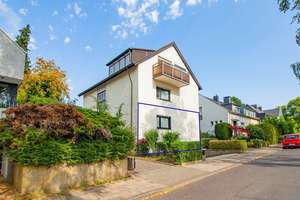 3--Zimmer-Wohnung in Burtscheid mit großzügigem eigenen Garten, Terrasse und Garage und Stellplatz! – Die vollständige Adresse der Immobilie erhältst du vom Anbieter., 52066 Burtscheider Abtei, Aachen – Vorschaubild 2