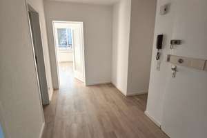 MODERNE 2-ZIMMER WOHNUNG MIT BALKON IN EHRENFELD – Lukasstraße 34, 50823 Neuehrenfeld, Köln – Vorschaubild 3