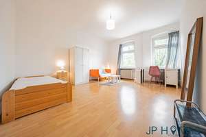 Altbau-Charme in Rudow: 3 Zimmer, 2,84m Deckenhöhe & eigene Garage – Top-Anbindung dank U7