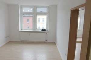 Schöne 2 Zimmer Altbauwohnung mit großer Küche – Heerstraße 118, 47053 Duisburg – Vorschaubild 3