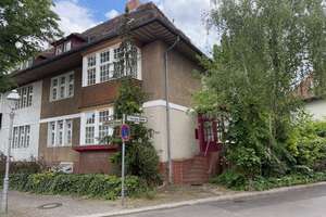 Attratives Landhaus am Rüdesheimer Platz - Denkmalgeschützte DHH – Die vollständige Adresse der Immobilie erhältst du vom Anbieter., 14197 Wilmersdorf, Berlin – Vorschaubild 2
