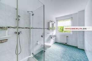 IMMOBERLIN.DE - Wohlfühllage! Fabelhaftes Haus in zweiter Reihe mit idyllischem Sonnengarten – Die vollständige Adresse der Immobilie erhältst du vom Anbieter., 13088 Weißensee, Berlin – Vorschaubild 7