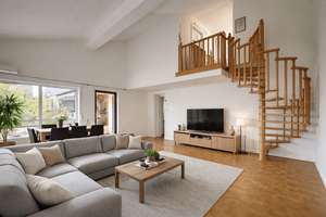 Katip | Wohnen mit Weitblick: Exklusive renovierte Penthouse-Maisonette im Augsburger Univiertel – Die vollständige Adresse der Immobilie erhältst du vom Anbieter., 86159 Universitätsviertel, Augsburg – Vorschaubild 3