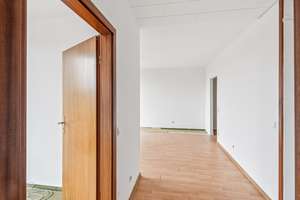 Urbanes Potenzial mit Fernblick und Aufzug direkt zur Tür – 40235 Grafenberg, Düsseldorf – Vorschaubild 11