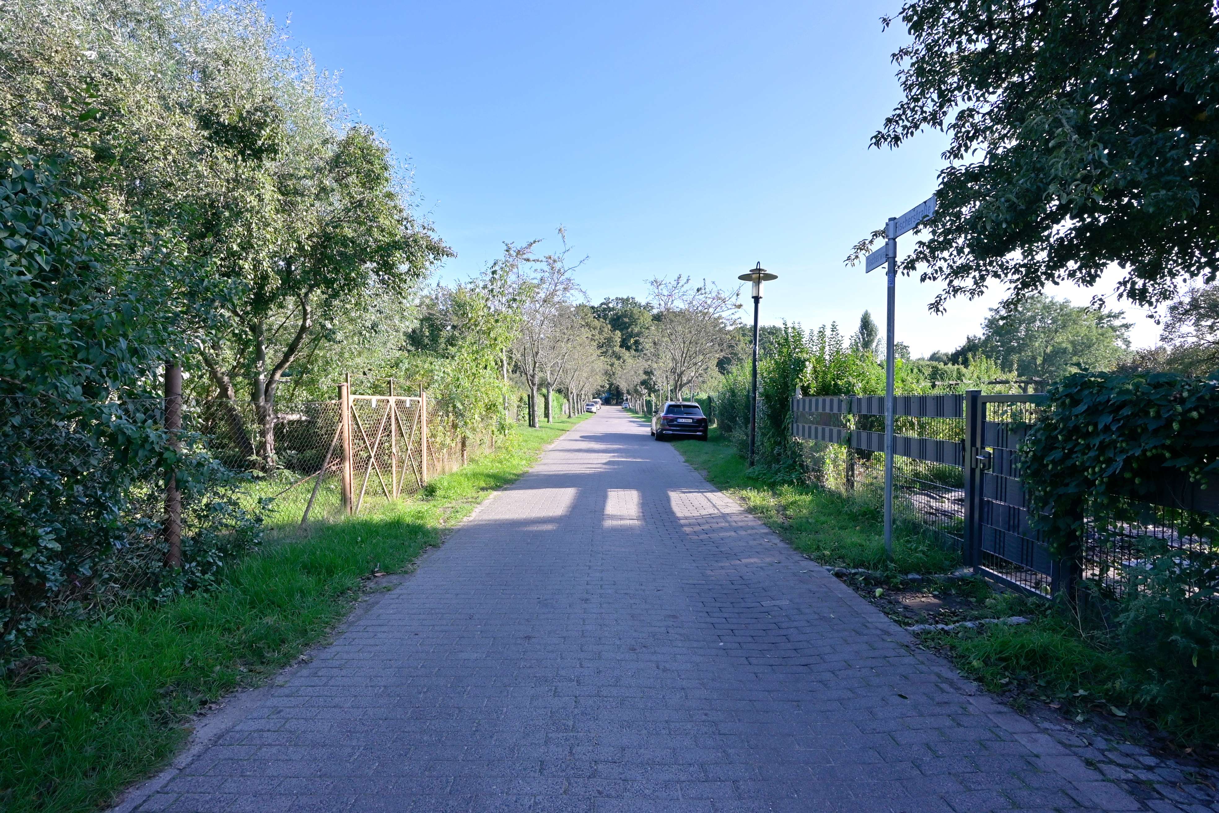 Top Lage! Einfamilienhaus in grüner Umgebung fußläufig zum Schloss Oranienburg, Oberhavel Kreis – Bild 4