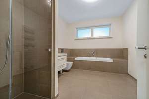 Garten im 4.OG! - außergewöhnliche 5-Zimmer-Residenz im High Park am Potsdamer Platz – Die vollständige Adresse der Immobilie erhältst du vom Anbieter., 10117 Mitte (Ortsteil), Berlin – Vorschaubild 6