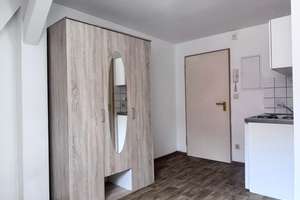 St. Peter ! Nestchen unterm Dach, 1-Zimmer-App., 19 m², Laminat, ohne Balkon, 4.OG ohne Aufzug – Die vollständige Adresse der Immobilie erhältst du vom Anbieter., 90478 Glockenhof, Nürnberg – Vorschaubild 4