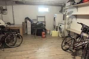 Schönes 6-Zimmer-Reihenendhaus mit EBK und Möbel in Köln Ostheim – Hedwig-Wachenheim-Karree 114, 51107 Ostheim, Köln – Vorschaubild 8
