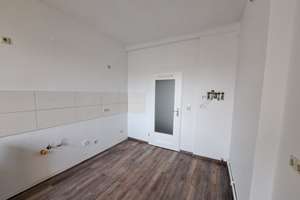 Renovierte 3-Zimmer-Wohnung mit Balkon in Bremerhaven-Lehe! – Fritz-Reuter-Straße 42, 27568 Lehe, Bremerhaven – Vorschaubild 5