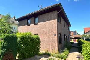 Attraktives Zweifamilienhaus vollvermietet - 185m² Wohnfläche auf  689m² Grundstück – Main-Kinzig-Kreis – Vorschaubild 2