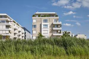 RIVIERA NIZZA am BelsenPark: 4-Zi-ETW im 4. OG. Lift. EBK. Parkett. 2 Bäder. Balkon. TG auf Wunsch. – Theo-Champion-Straße xx, 40549 Oberkassel, Düsseldorf – Vorschaubild 3