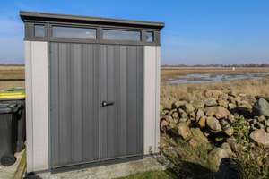Familienoase vor Sylt: Moderne KfW-40 Doppelhaushälfte mit Wintergarten in Klanxbüll – Die vollständige Adresse der Immobilie erhältst du vom Anbieter., 25924 Klanxbüll – Vorschaubild 16
