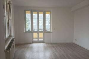 Großzügige 3-Raum-Wohnung mit Balkon in Magdeburg- Stadtfeld- Ost – 39108 Stadtfeld Ost, Magdeburg – Vorschaubild 3