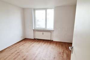 ***2-Raumwohnung PLUS Tiefgarage***Terrasse - sehr schöner Schnitt - ruhige Wohnanlage*** – 4288 Holzhausen, Leipzig – Vorschaubild 7