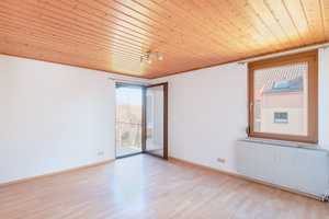 „Idyllische Doppelhaushälfte in Top-Lage in Ruit mit großem Garten und Carport!“ – Esslingen (Kreis) – Vorschaubild 3